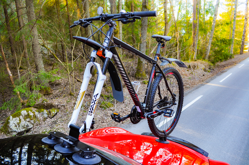 Polkupyöräteline Vacuum Katto