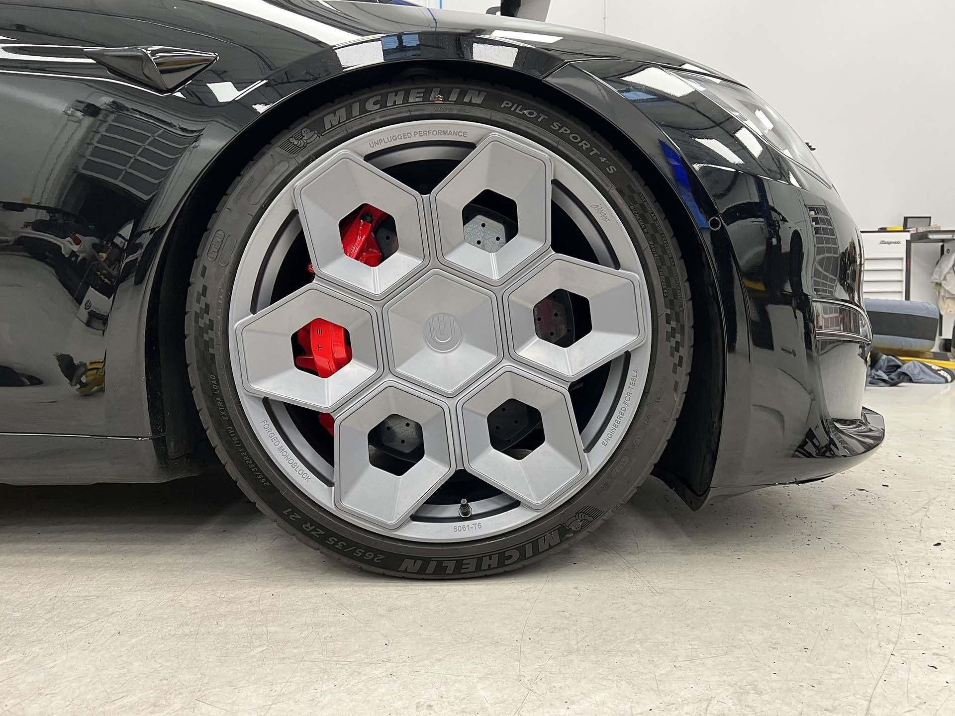 Unplugged Performance - Cybrhex smidda fälgar (1 fälg)