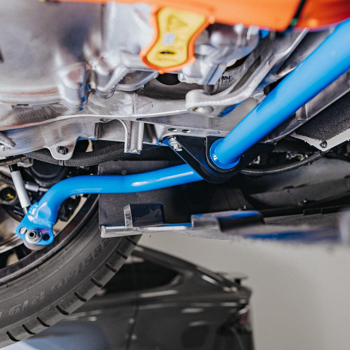 Justerbar främre & bakre krängningshämmare Unplugged Performance Model S/X 2021+