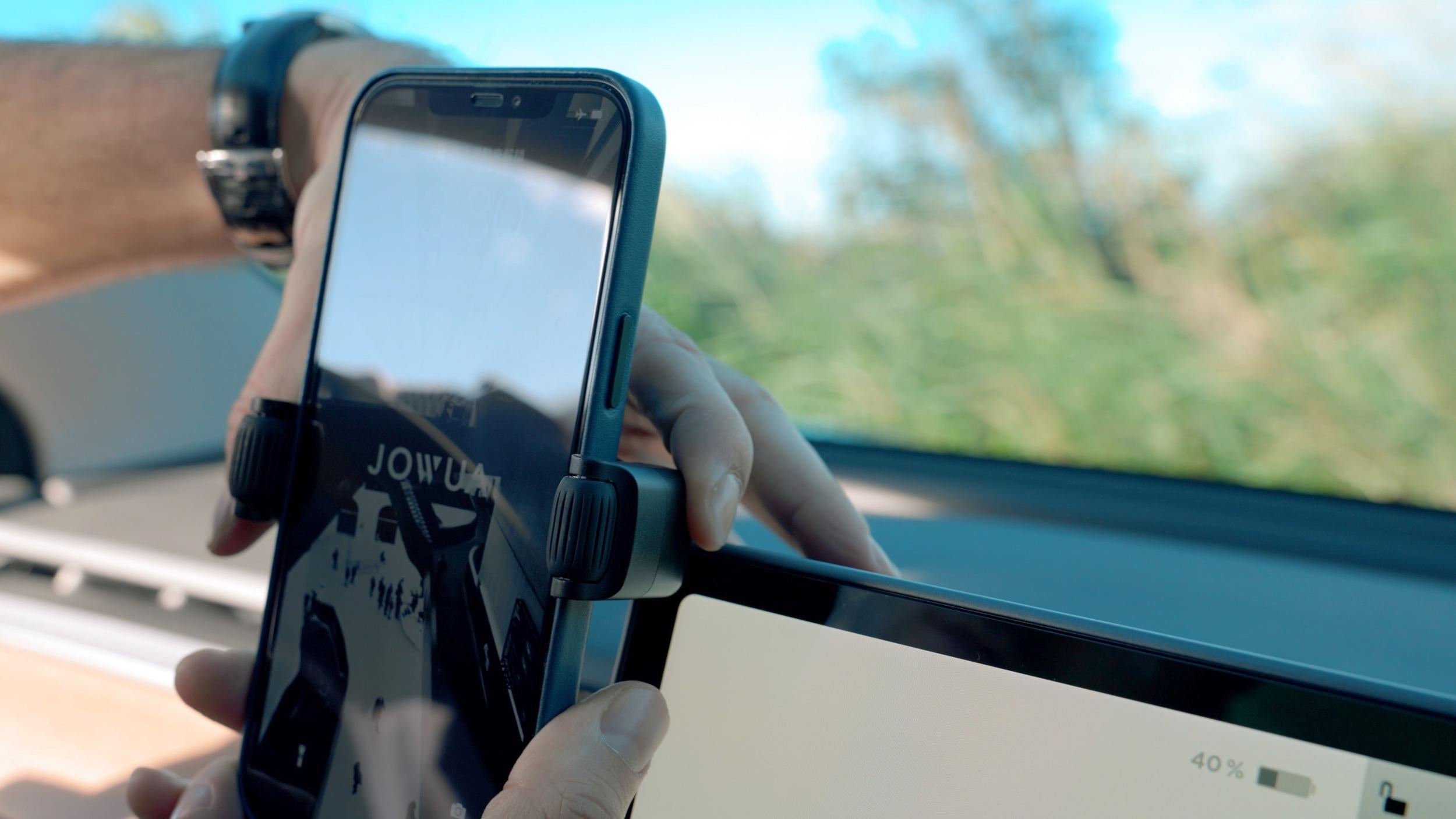 Mobilhållare Fällbar med Rullfäste och Trådlös Laddning Jowua Tesla