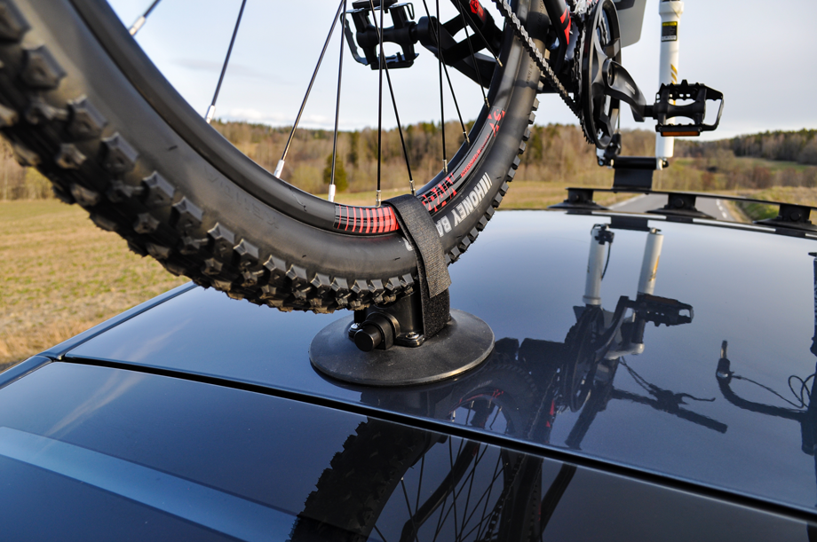 Polkupyöräteline Vacuum Katto